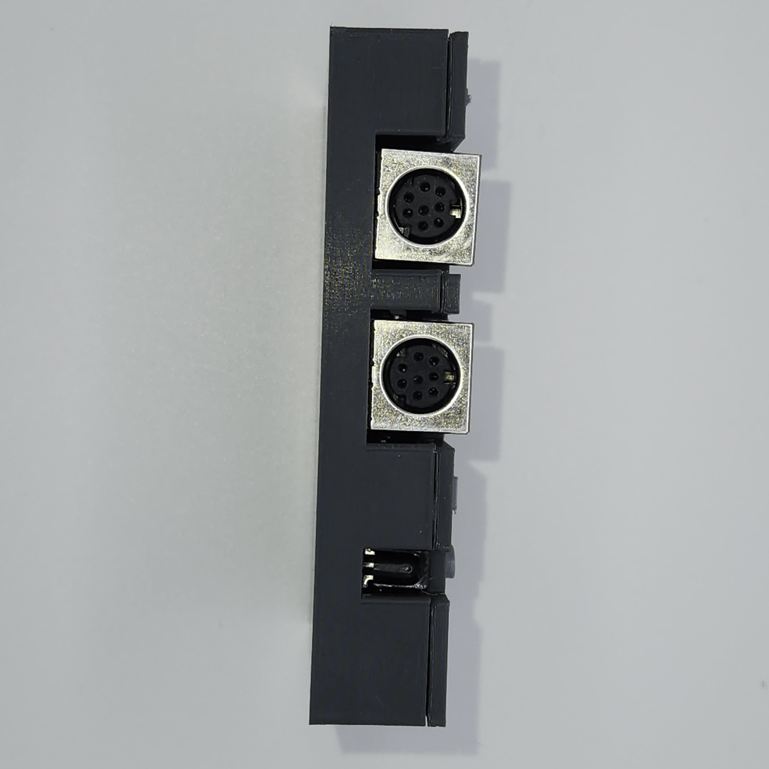 Side of RetroSpy Vision CDi Input Display